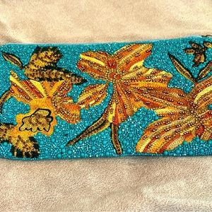 MARY FRANCE beaded clutch purse.